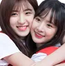 Emoji EunSeolHug
