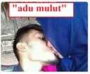 Emoji adumulut