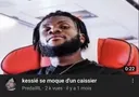 Emoji kessie_se_moque_dun_caissier