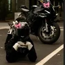 Emoji coquette