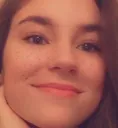 Emoji Sarah