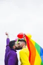 Emoji amoureuxgayssembrassantlorsdudef
